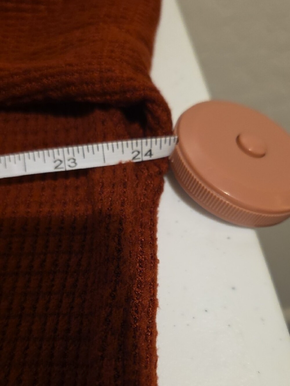 American Eagle Outfitters Rust V-Neck Lightweight Knit Sweater - Picture 7 of 11